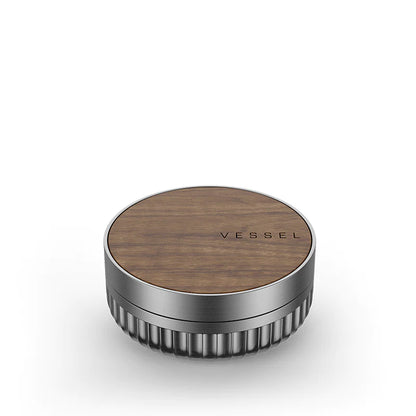 Vessel Mill is sleek and compact. Your perfect go-to grinder.